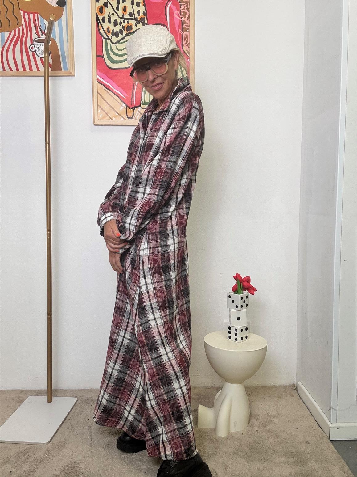 SUSY STAR - Abito Chemisier a Quadri  Spirito Grunge, Stile Contemporaneo ROSSO ST88473CRO/ ROSSO SUSY STAR 