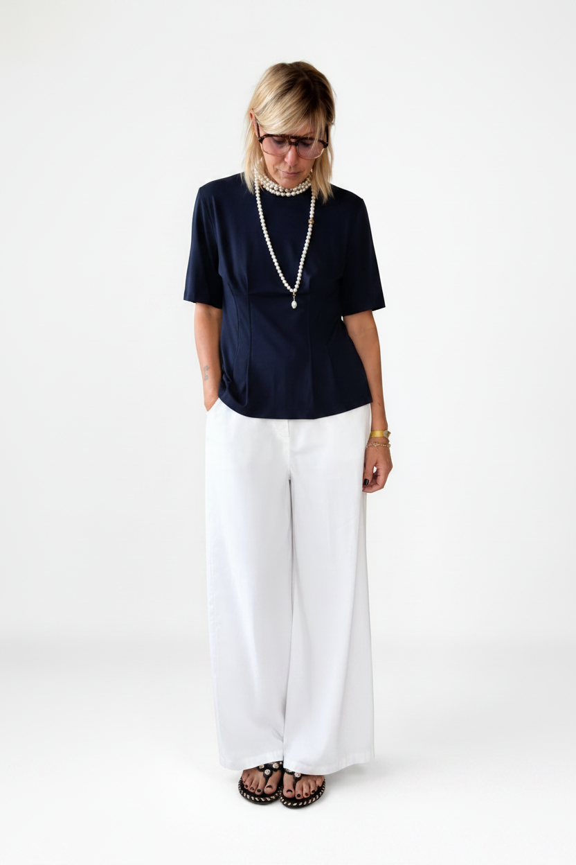 T-Shirt Strutturata con Corsetto Integrato