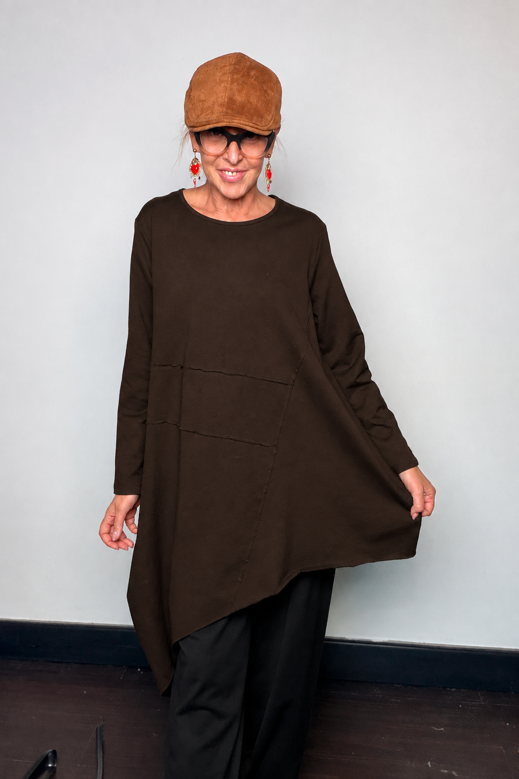 Maxi Felpa Asimmetrica Oversize Nera