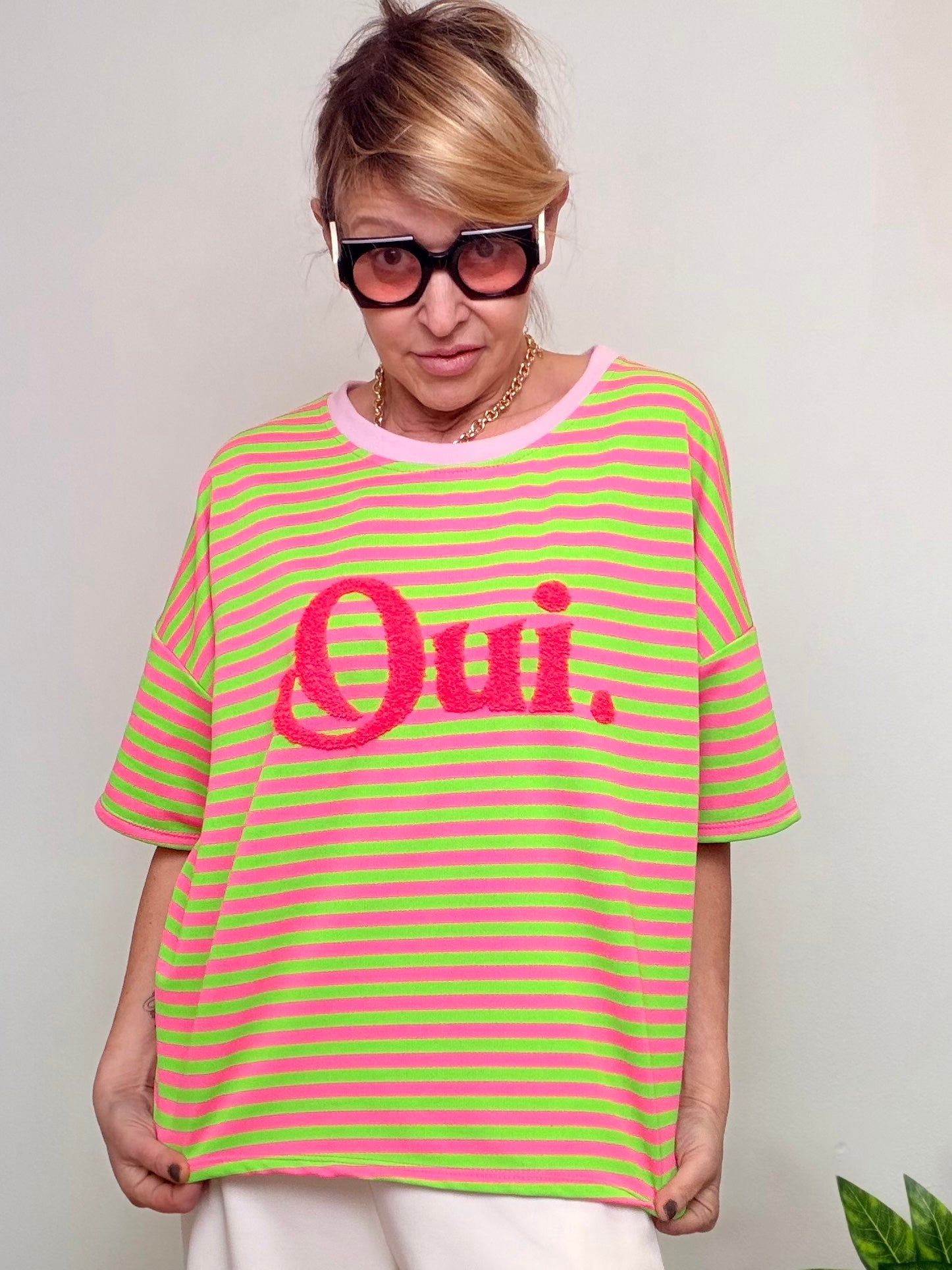 Felpa Oversize a Righe con Stampa "Oui" in Spugna