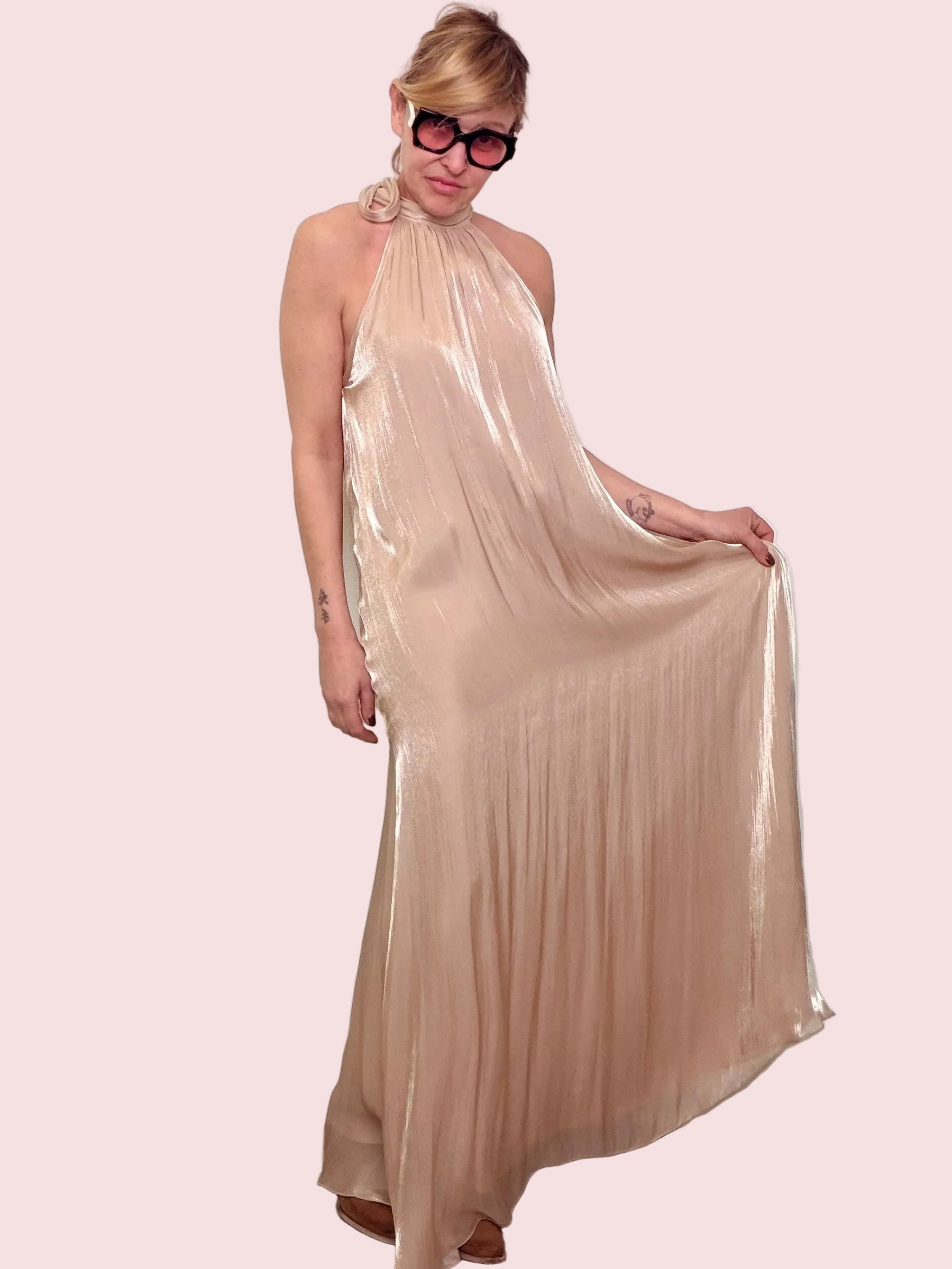 Abito Lungo Halter Neck in Raso Fluido