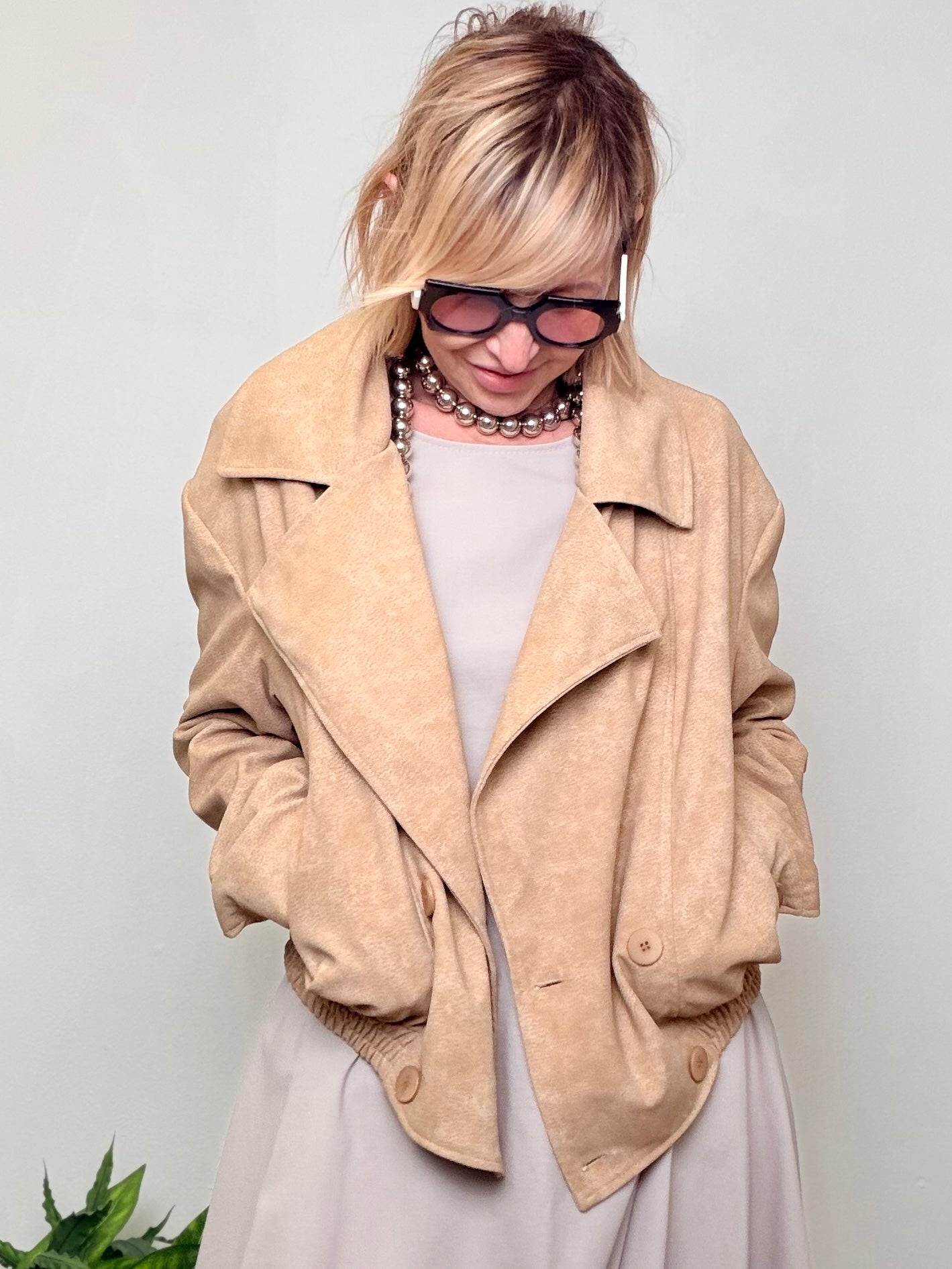 Chiodo Oversize in Crosta di Camoscio Beige