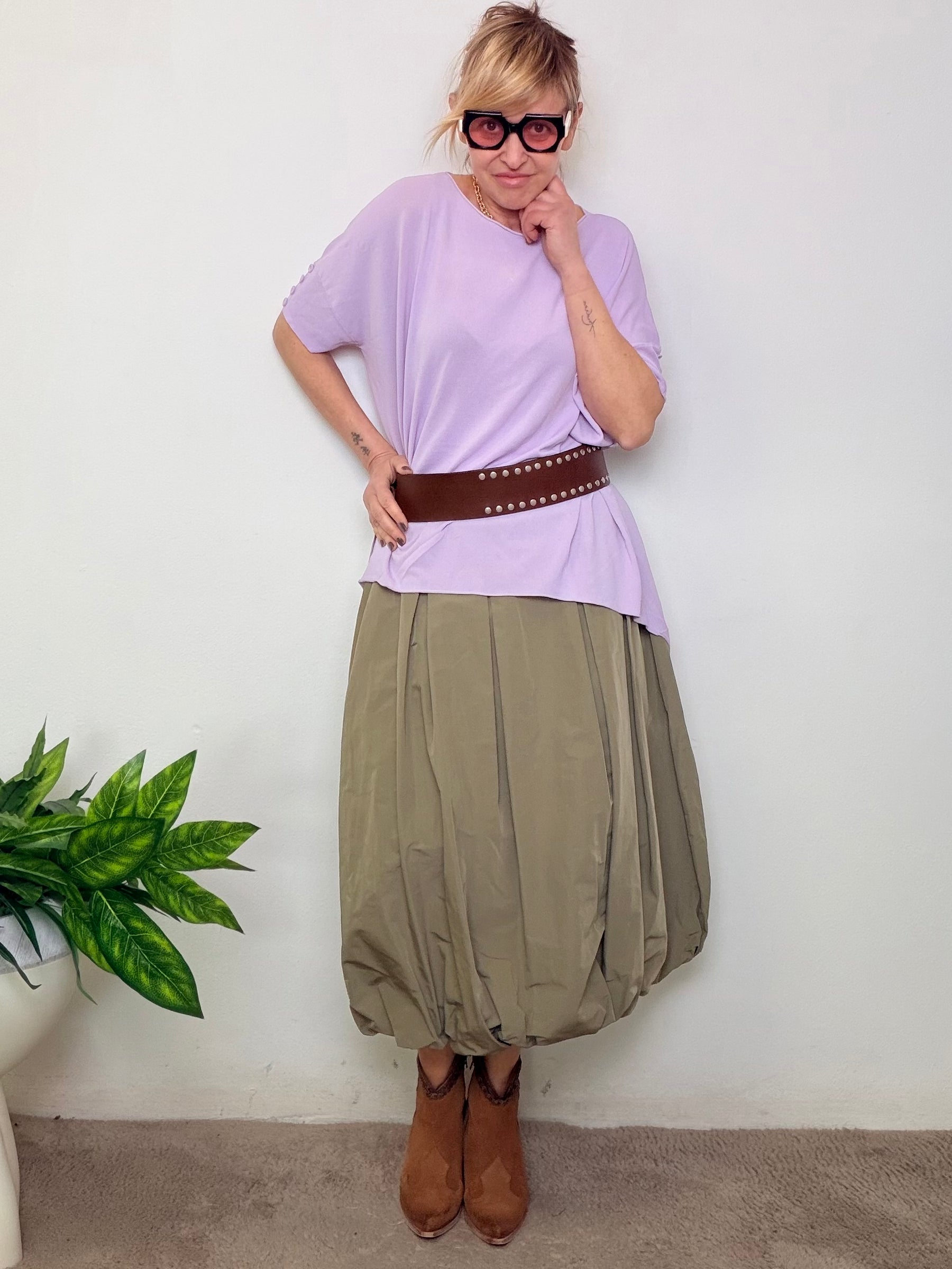 Maglia Oversize Color Lilla con Bottoncini Gioiello