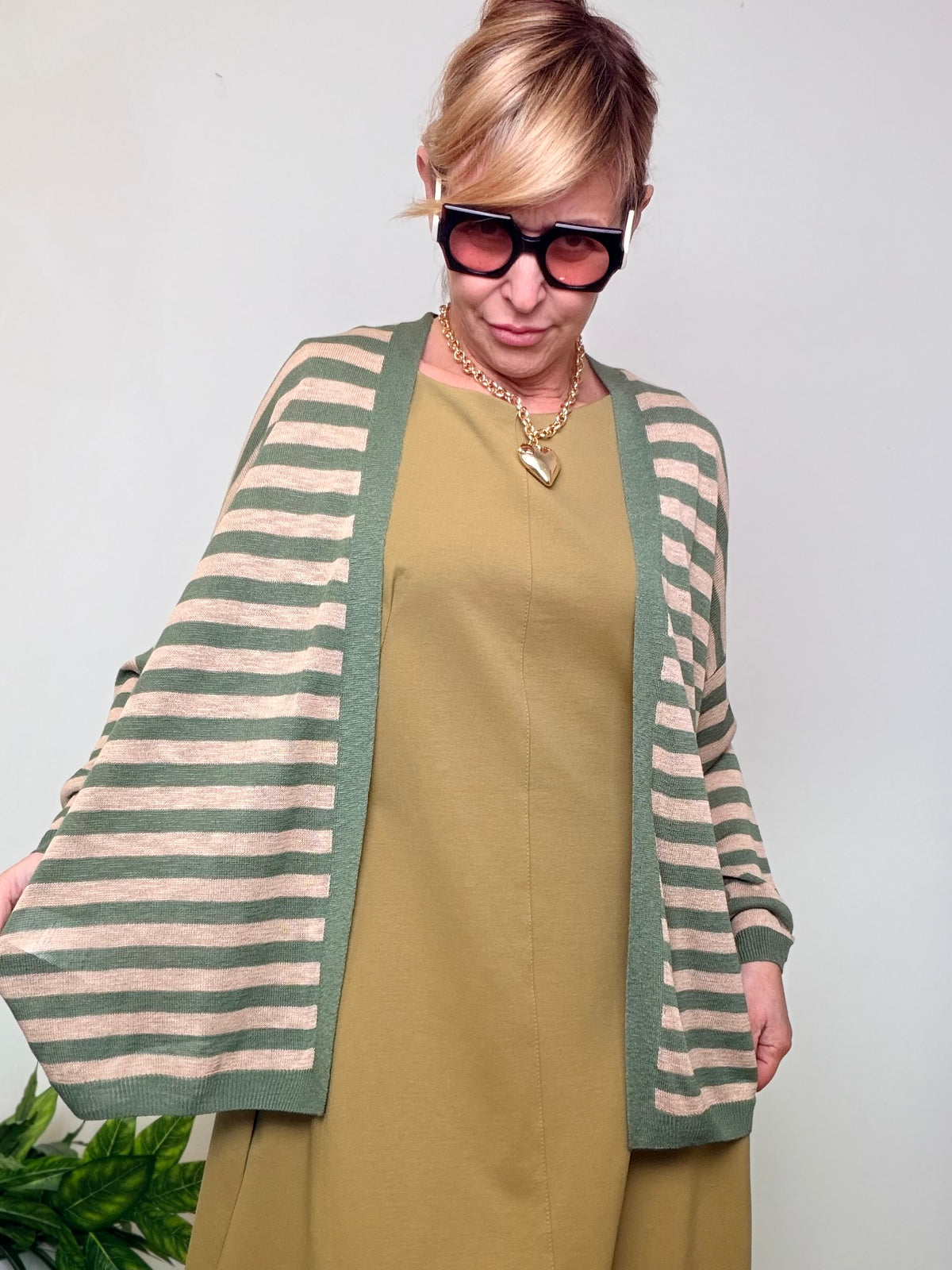 Cardigan Leggero a Righe con Bordino a Contrasto