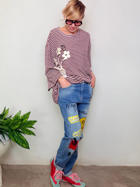 Jeans Boyfriend Customizzati con Patch e Stampe Street Art