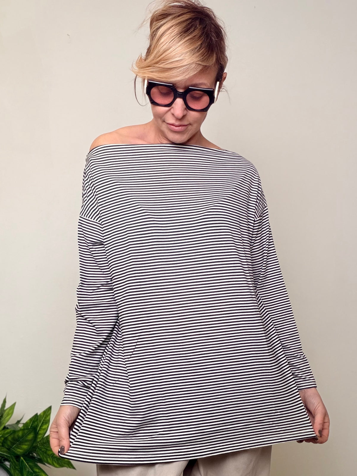 Maglia Oversize a Righe Marinière con Scollo a Barca